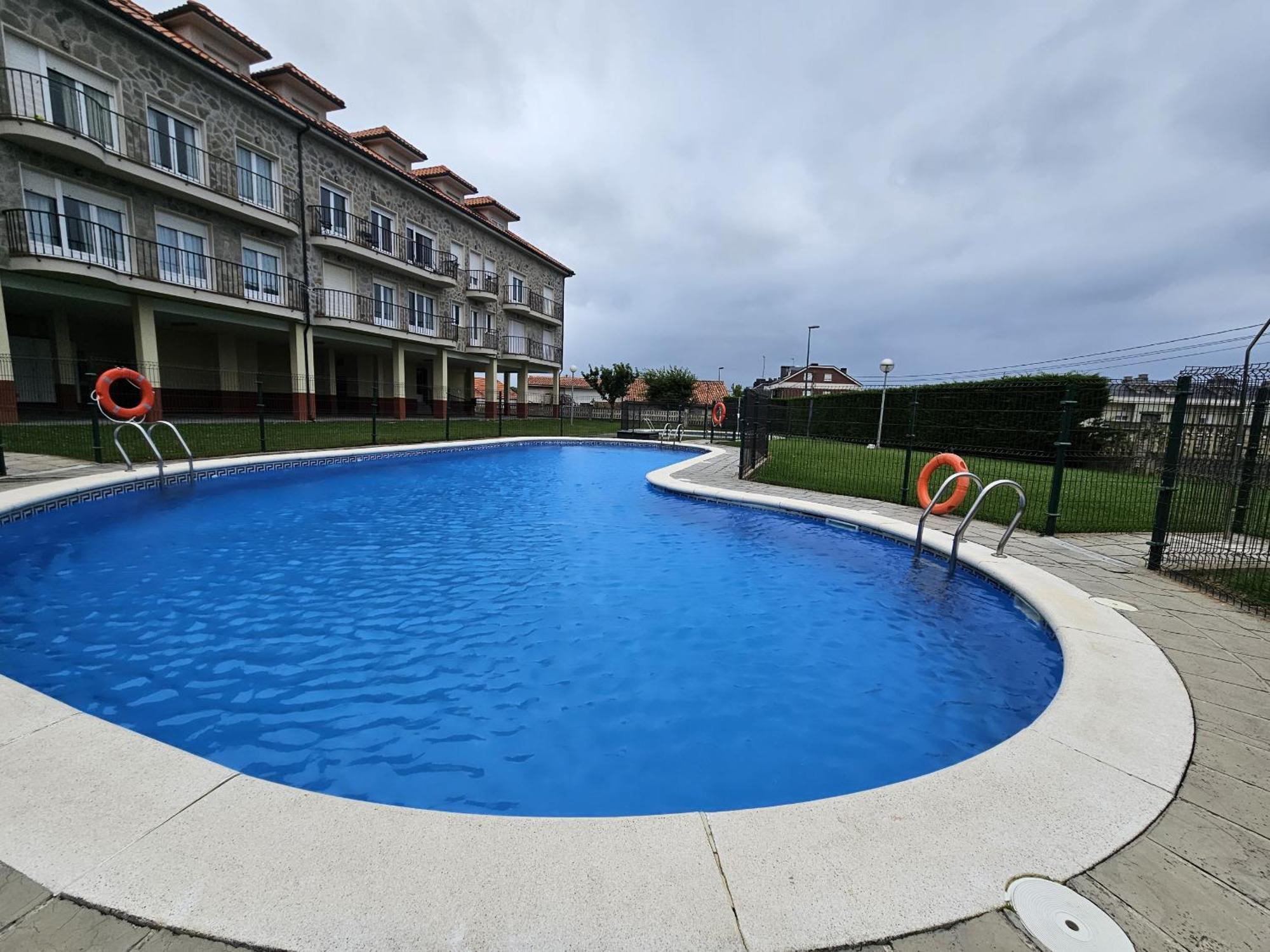 C12A01 Coqueto Apartamento Con Piscina Y Garaje Suances Esterno foto